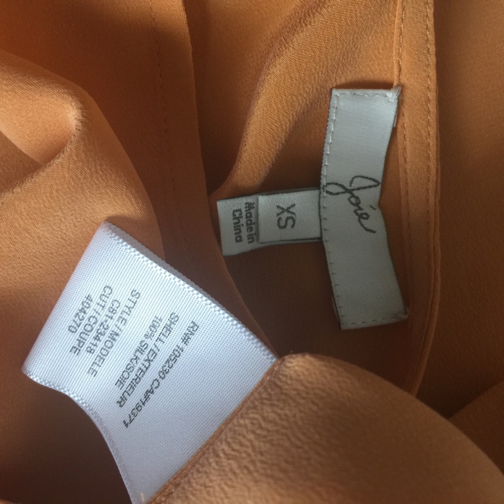 💌💌💌SOLD**** $188 NWOT JOIE 💯 Silk Hiori Blouse - Picture 6 of 7